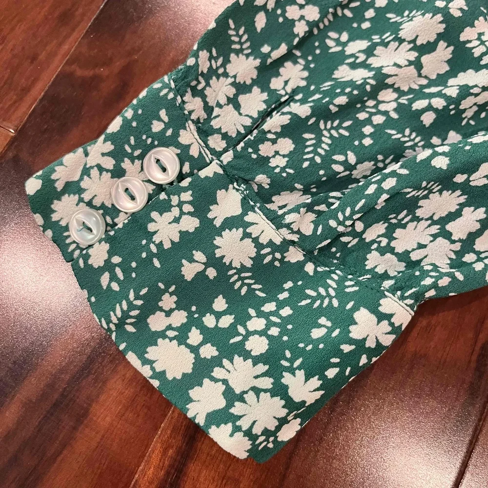 For Love & Lemons Kelly Green Floral Crop Blouse Wrap Tie Front 3/4‎ Sleeve Sz M